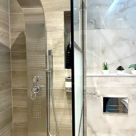 The Modern テッサロニキ