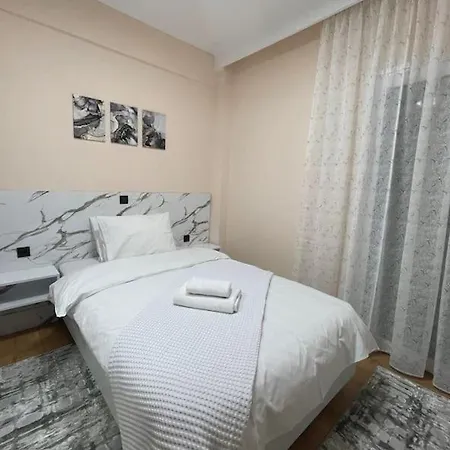 The Modern Free Parking Apartament